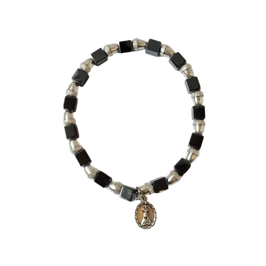 Pulsera de Hematites con Bellotas