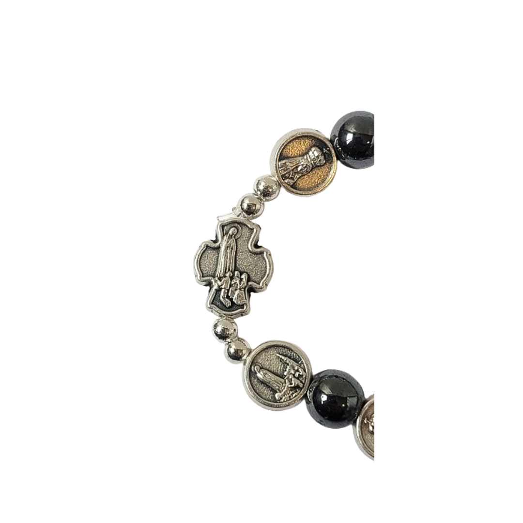 Pulsera de Hematites con Medallas de Protección